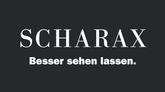 Offizielles Logo der Augenoptiker Firma "Scharax" in Bregenz mit Bildunterschrift-Slogan "Besser sehen lassen".